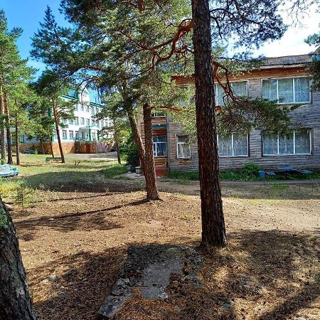 Гостевой Пансионат "Советский Союз" У Ербола Shchūchīnsk エクステリア 写真